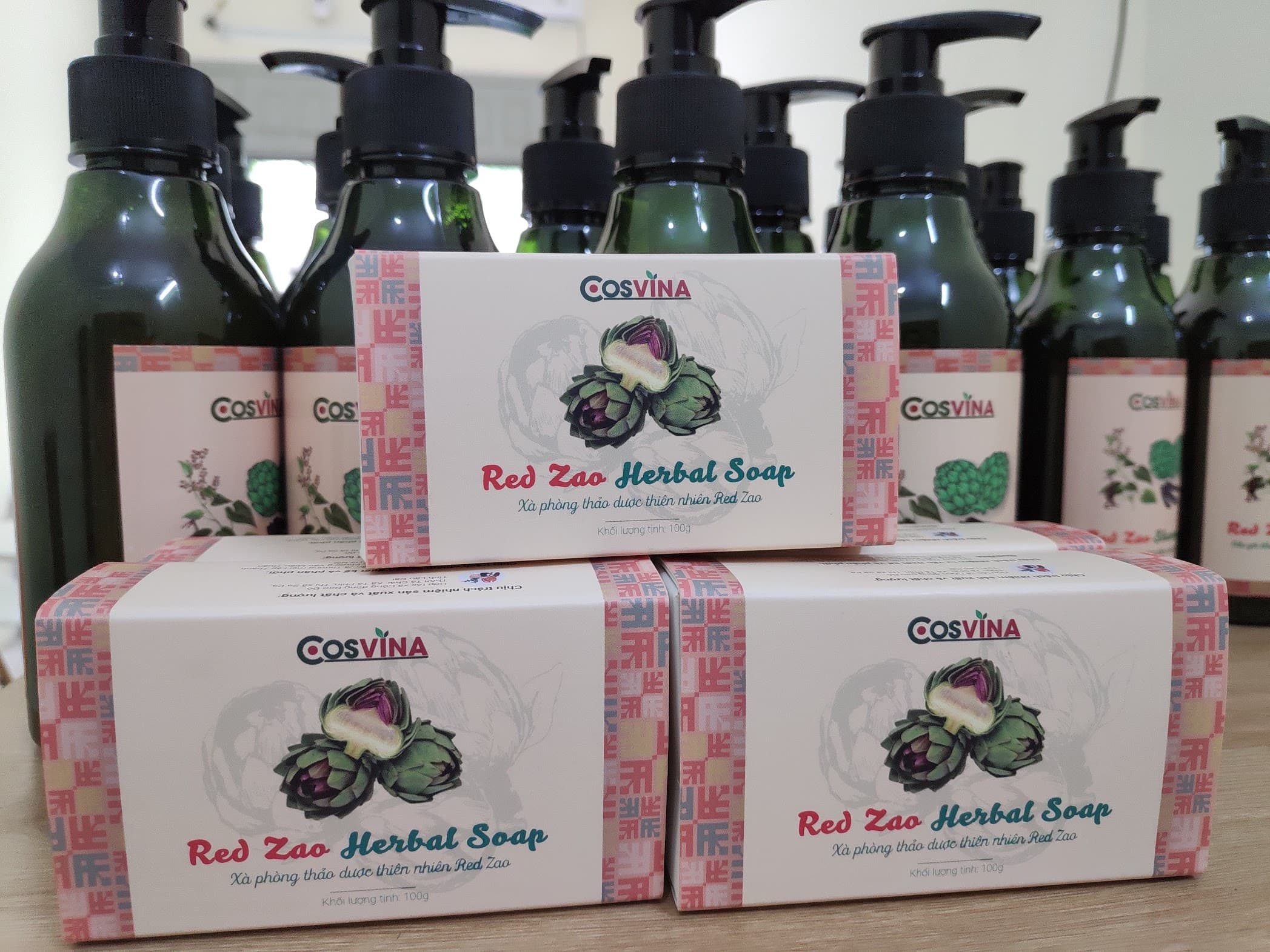 Combo dầu gội và xà bông tắm thảo dược Red Zao