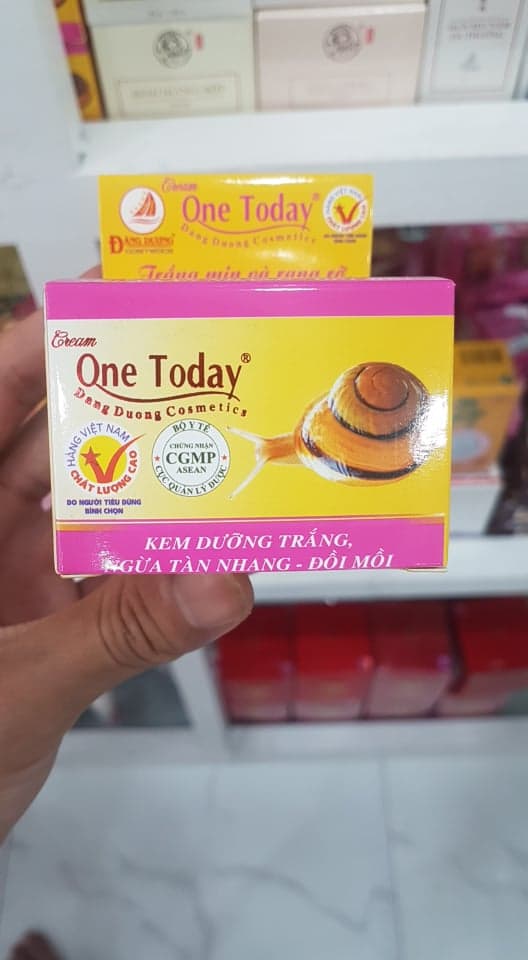 [HCM]Kem chống nắng ngừa tàn nhang đồi mồi ONE TODAY