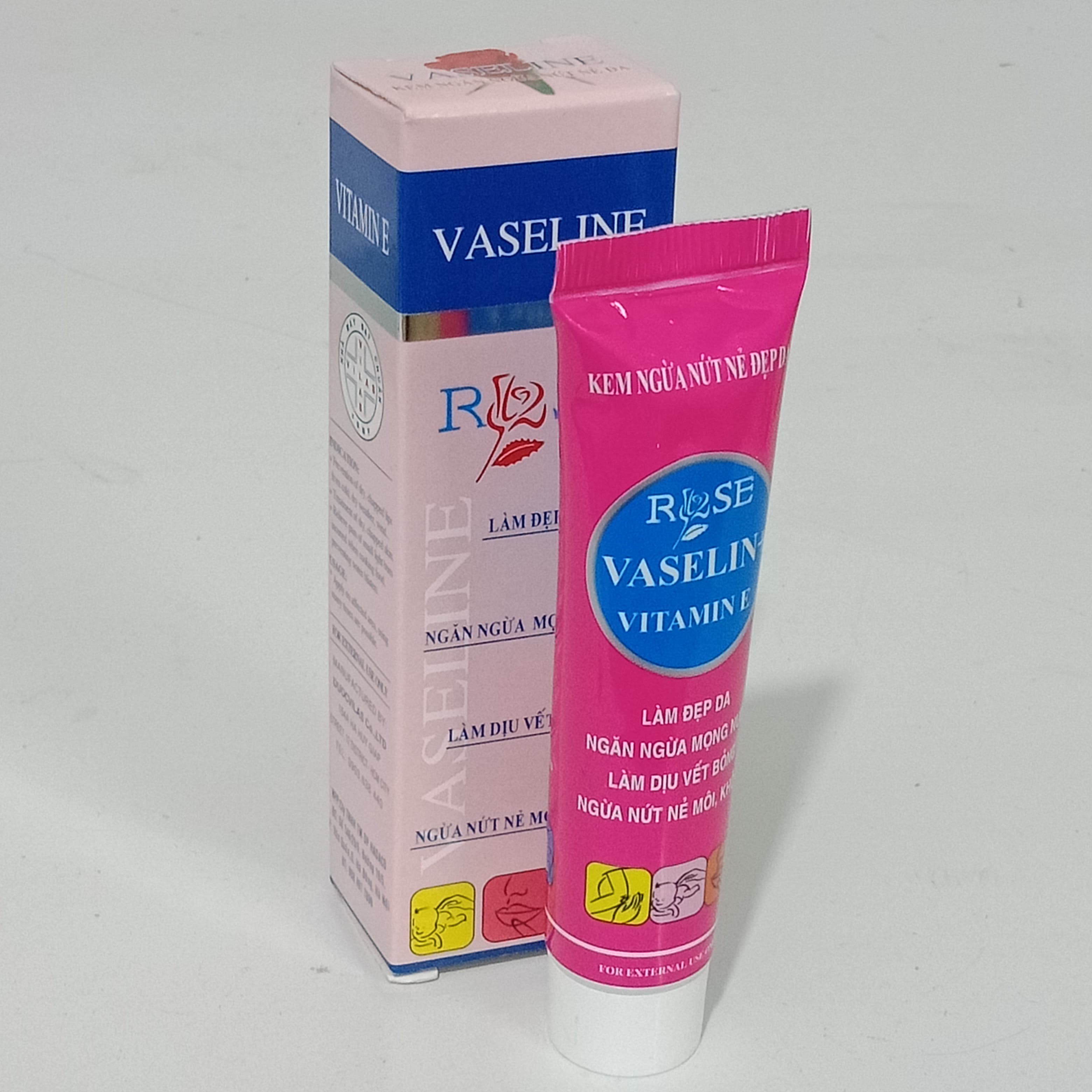 Kem bôi dưỡng da VASELINE ROSE với vitamin E cho da mềm mại căng bóng ( tuýp 10g)