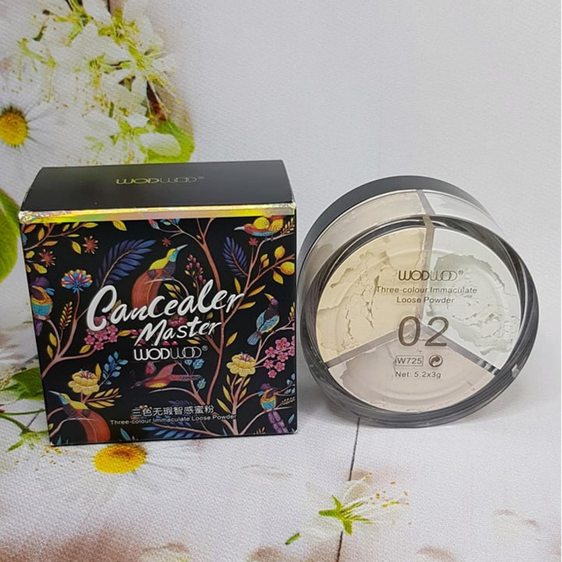 Phấn phủ bột Kiềm dầu thoáng da trong mùa hè WODWOD CONCEALER MASTER 3 ô