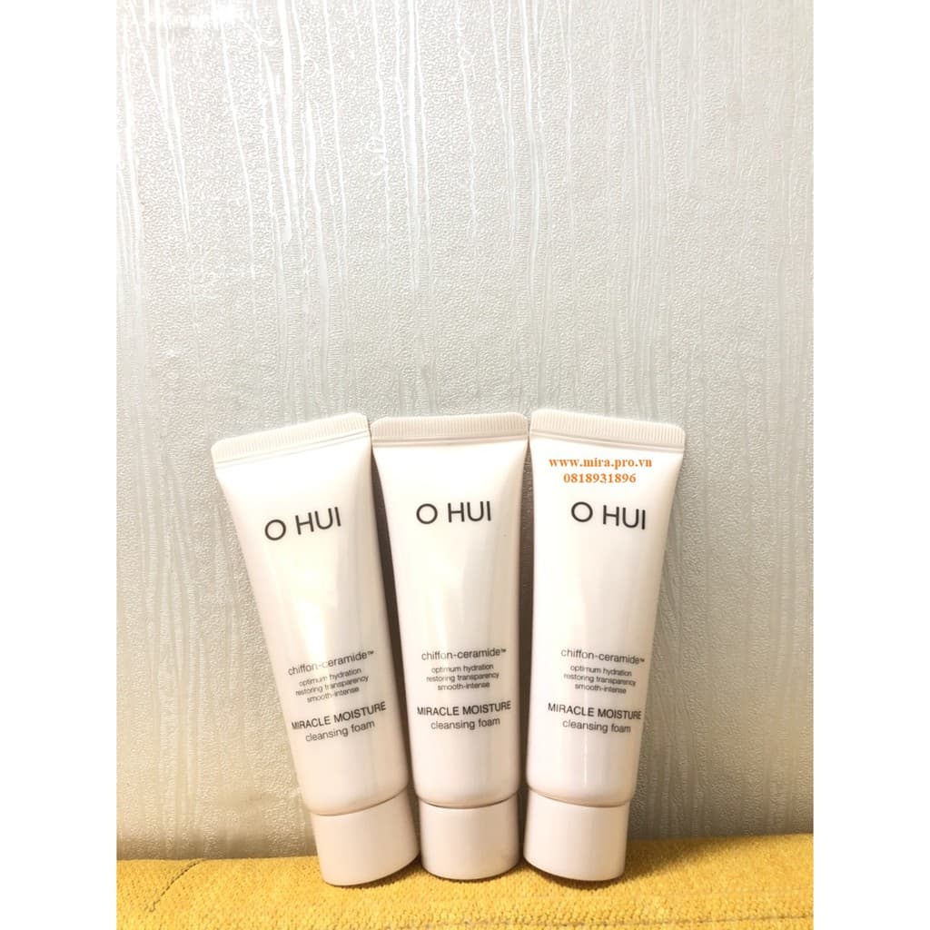 Sữa rửa mặt Ohui Miracle Moisture
