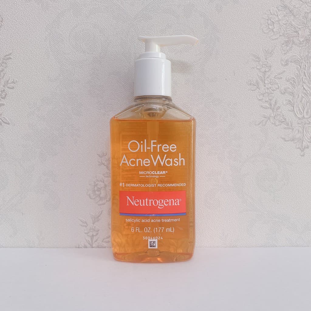 sữa rửa mặt Neutrogena Oil Free Ance Wash 269ml