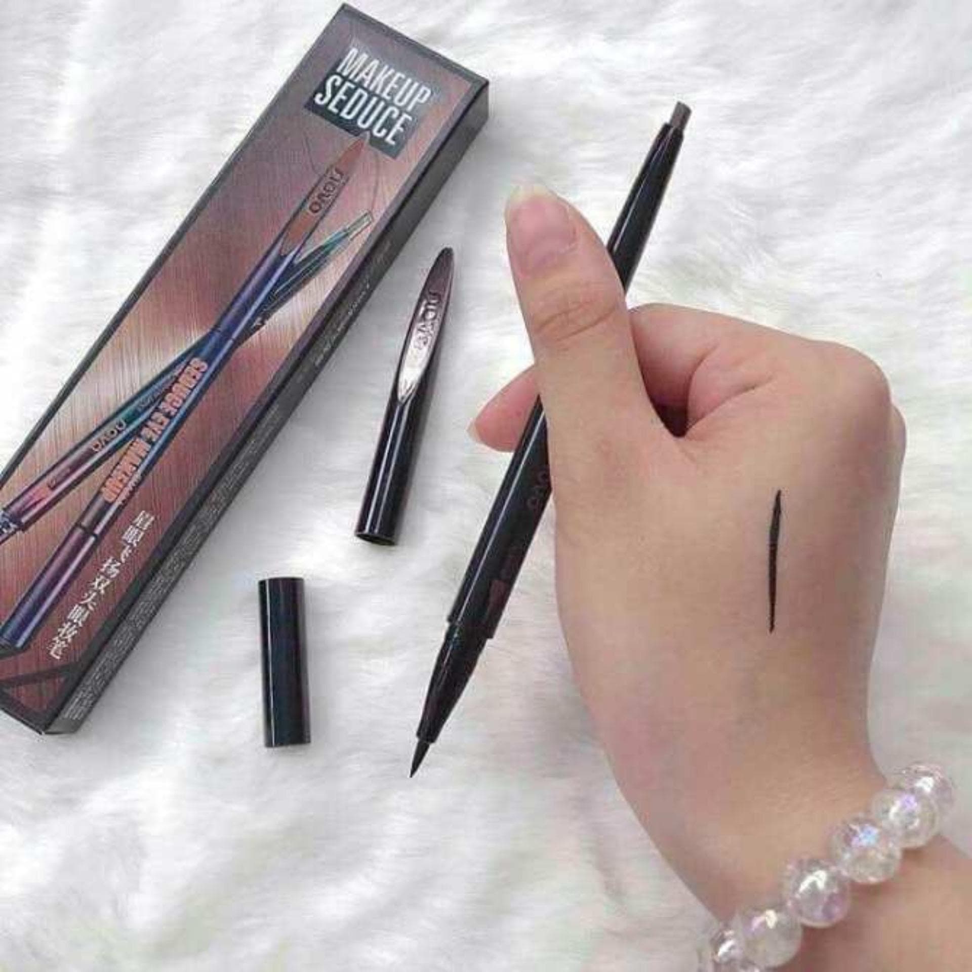 Bút Chì kẻ định hình mày kẻ mắt 2in1 NoVo Makeup Seduce #03 Màu đen