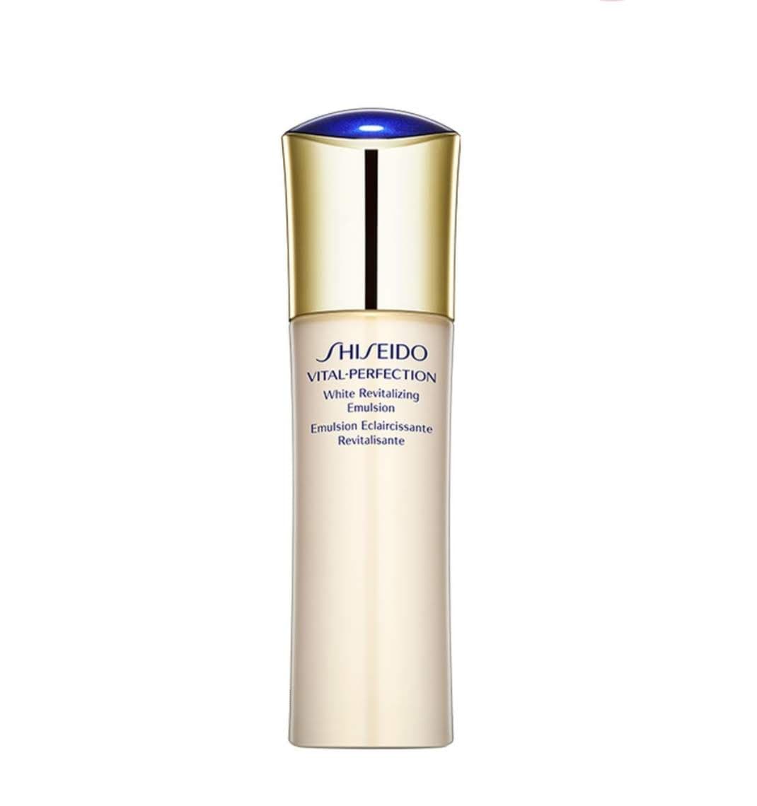 Sữa dưỡng da Shiseido Vital-Perfection.100ML