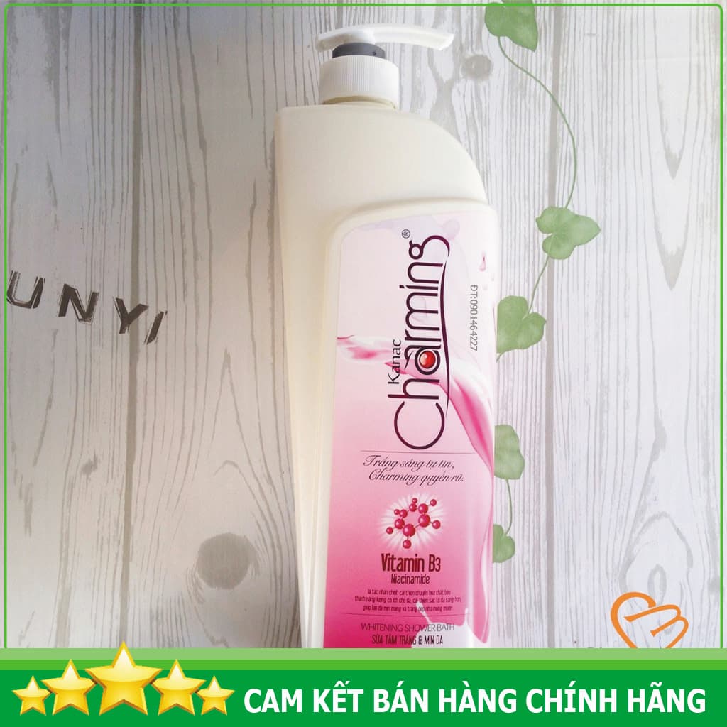 [HCM]Sữa tắm trắng mịn da dưỡng ẩm Vitamin B3 Niacinamide 1200ml Charming