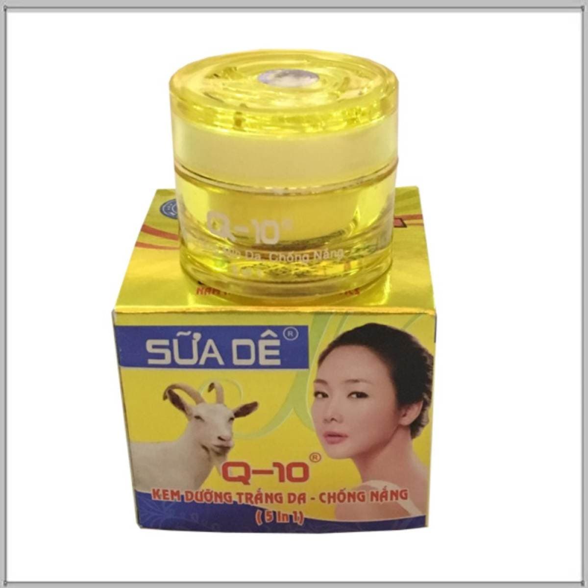 [HCM]Kem Dưỡng Trắng Da - Chống Nắng 5 in 1 Q10 - Sữa Dê
