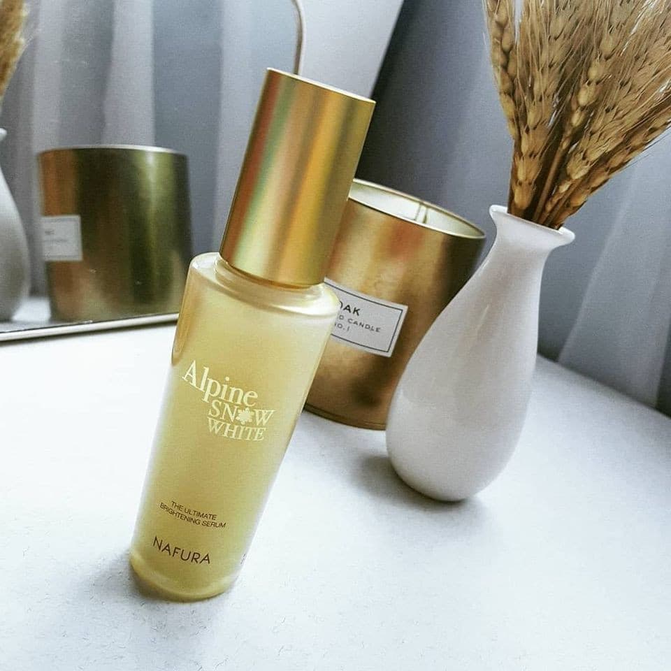 Tinh chất tái tạo làm da sáng trắng mịn mờ nám  tàn nhang ALPINE SNOW WHITE THE ULTIMATE BRIGHTENING SERUM 35ml