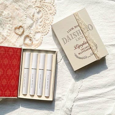 Set 4 Cây Son Kem Lì Daishiao Matte Kèm Hộp Đựng Cực Xinh