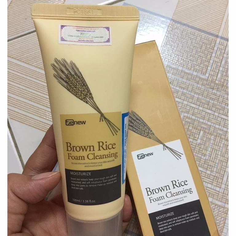 Sữa rửa mặt làm sạch da thông thoáng lỗ chân lông brown rice Cao cấp Hàn Quốc 100ml