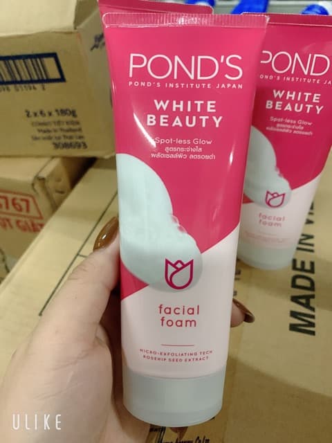 Sữa rửa mặt trắng hồng rạng rỡ Ponds White Beauty Pinkish White Facial Foam 100g