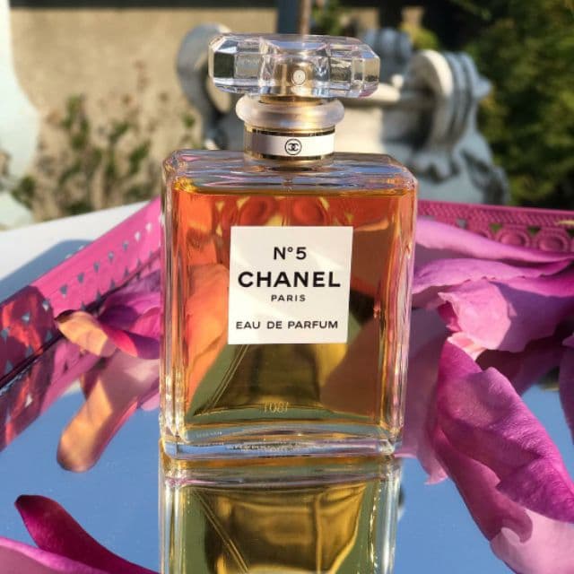 Nước Hoa Nữ Sành Điệu Tươi Trẻ - PHIÊN BẢN GIỚI HẠN - Chỉ Có Vào Dịp Cuối Năm Chiết Xuất Tinh Tế Tự Nhiên – Bảo Hành 6 Tháng.