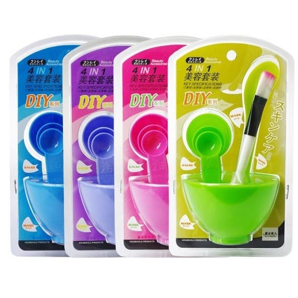 Bộ dụng cụ trộn mặt nạ đắp mặt Beauty Mask 4 in 1 (giao màu ngẫu nhiên)